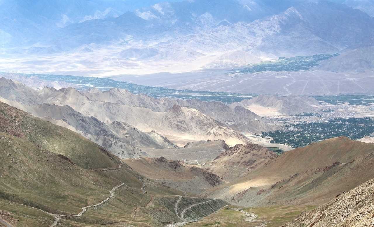 Travokash 05D 04N Beyond The Clouds: Ladakh Adventure - Stays